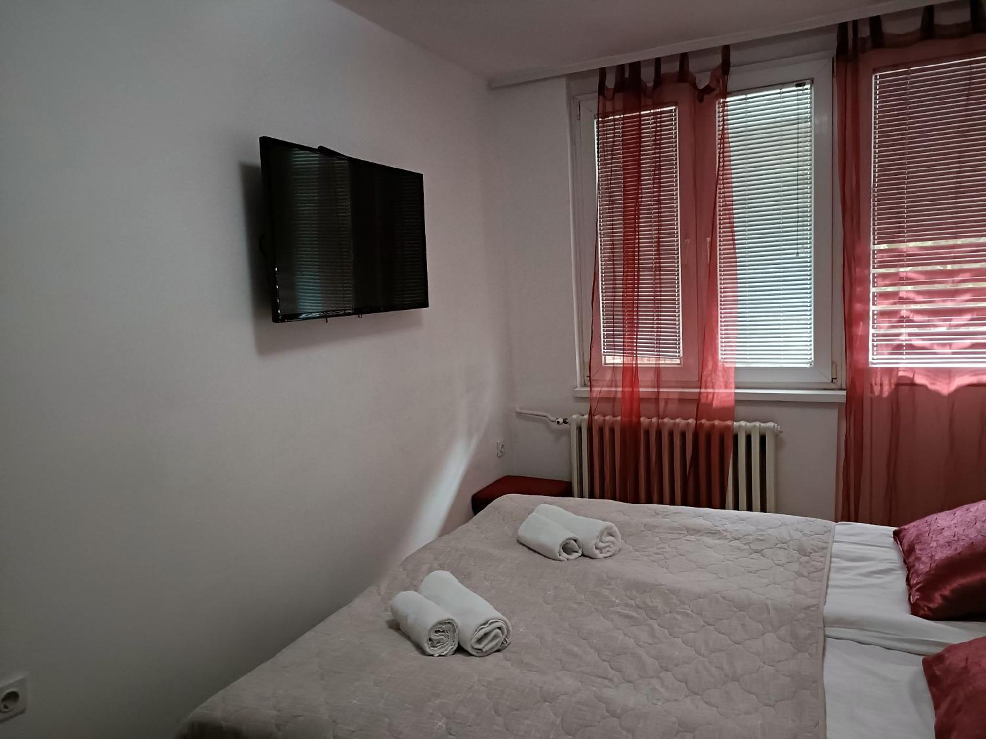 2 Bedroom Apartment, Grbavicka * Sarajevo
